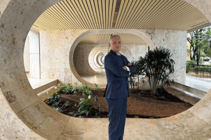 Leonardo Manzan explica os efeitos da responsabilidade solidária em contratos de energia no novo regime.