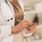 Alexandre Costa Pedrosa explica de forma clara o que é a carência contratual nos planos de saúde e como ela impacta seus direitos.