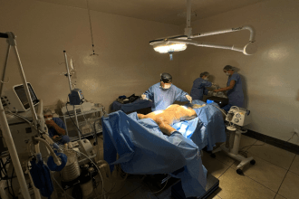 A engenharia tecidual e a medicina regenerativa ampliam possibilidades na cirurgia plástica, explica Milton Seigi Hayashi.